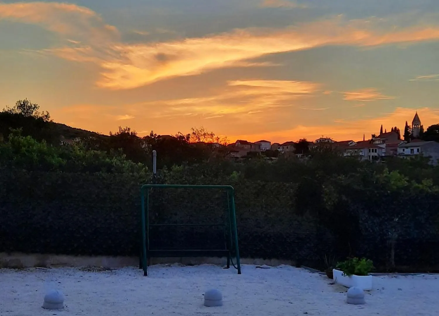 Holiday Home Nino With Private Pool Slatine 0*,