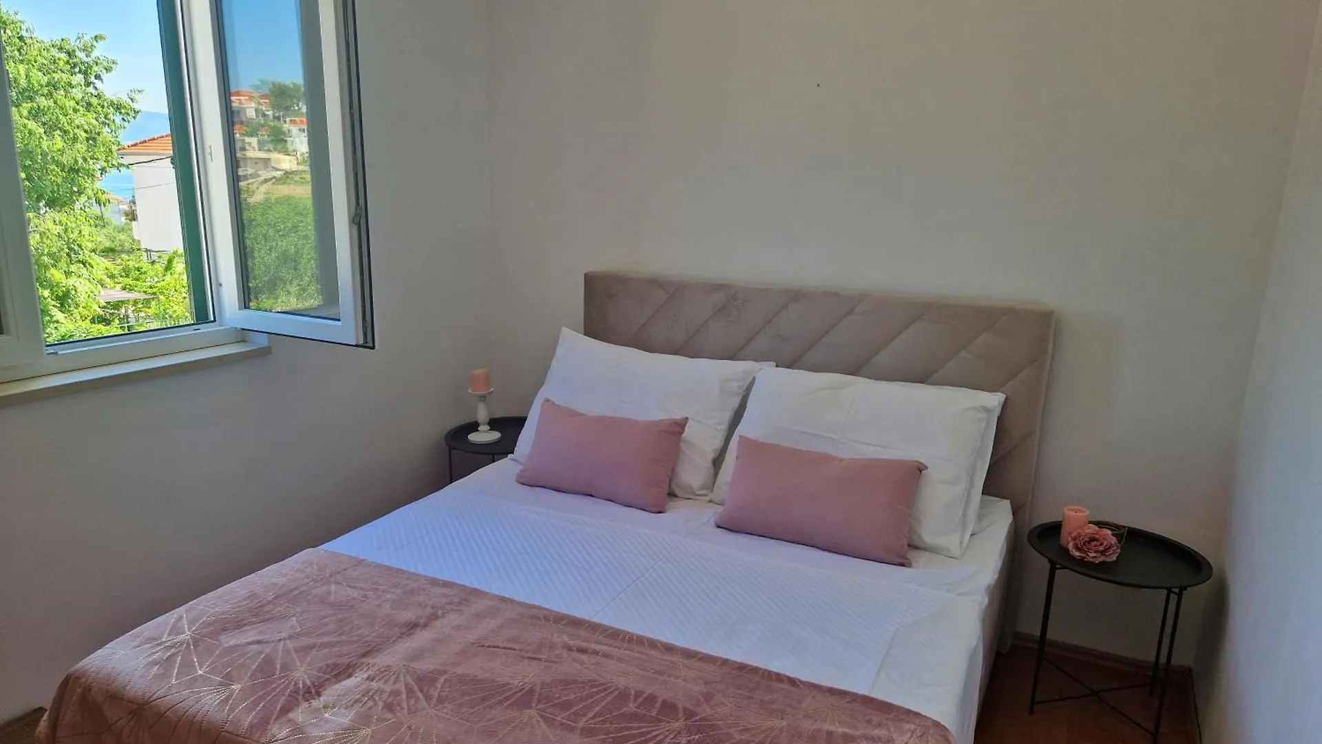 Holiday Home Nino With Private Pool Slatine Croatia